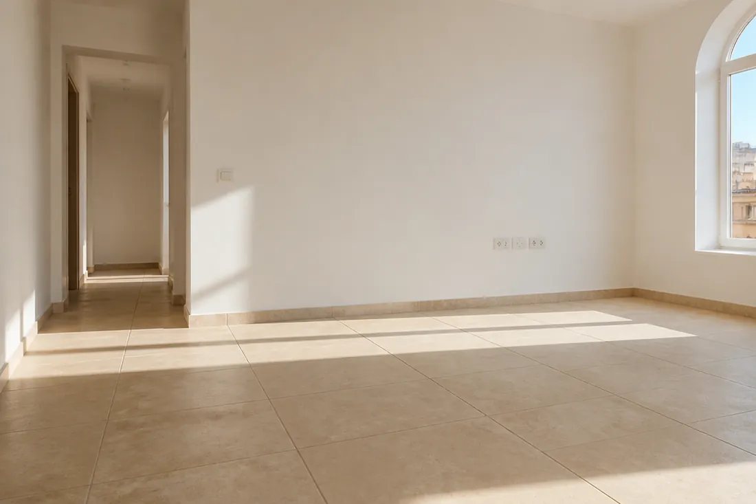 Large floor tiles with tight, straight grout lines